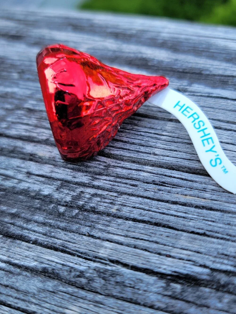 Vintage Red Hershey's Kiss Chocolate Candy Pin Brooch, 1996 HFC
